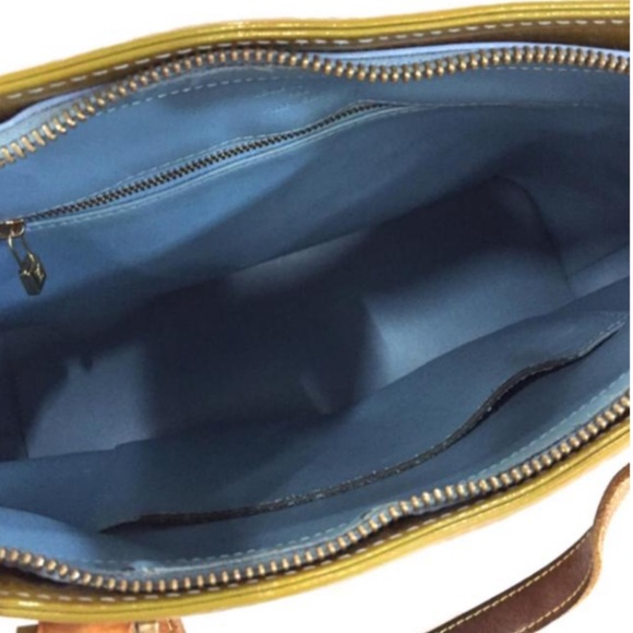 Preloved authentic LV houston vernis monogram - Picture 4 of 8